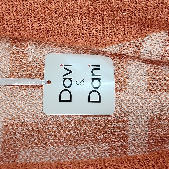 BETTER GRAB THIS ONE OR ITS MINE NWTS OVERSIZED WILL FIT LARGE - Picture 3 of 6